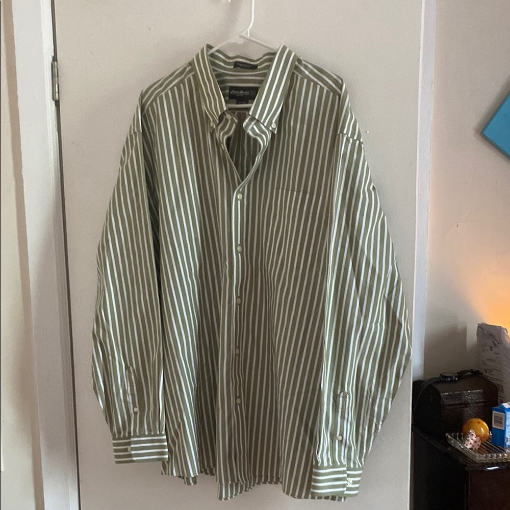 Eddie Bauer xxxl wrinkle resistant, relaxed fit 100% cotton long sleeve shirt
